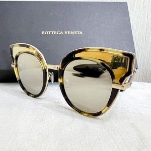 Bottega Veneta Cat Eye Sunglasses